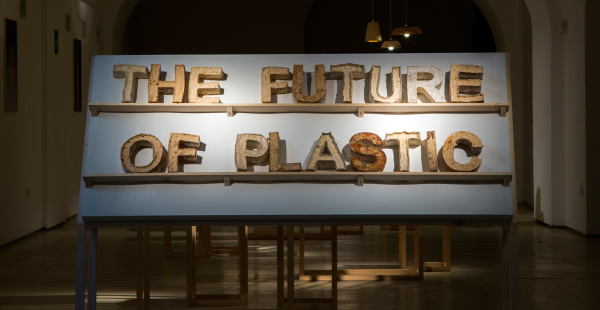 3.The Future of Plastic ©Officina Corpuscoli | Maurizio Montalti - Intro Exhibition - Title